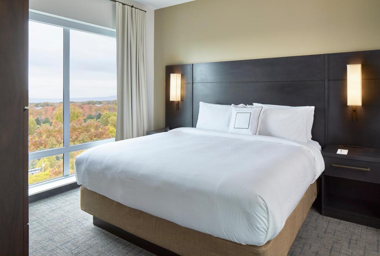 Hotel By Marriott Airport Albany